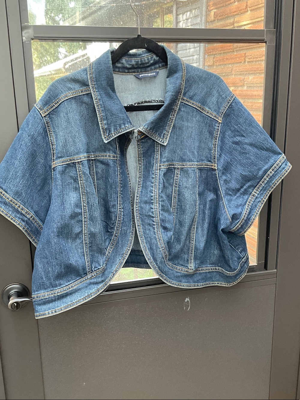 Penningtons Short-Sleeve Denim Jacket in Blue